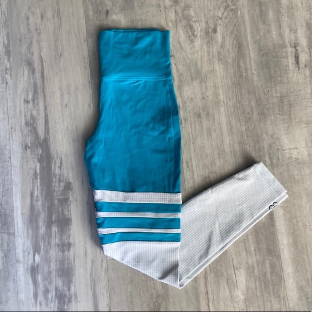 Bombshell Leggings